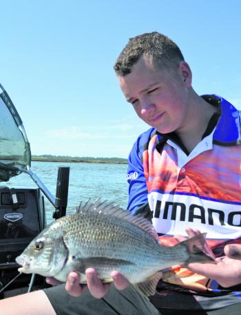 Wade with 42cm of quality Snowy River black bream.
