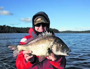Denis Popivic with a cracking 45cm black bream caught on a softie, part of 35 bream caught and released for the day in cold conditions. 