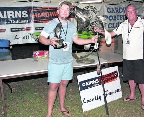 Trent Palmer with Mick Volp from Cairns Hardware.
