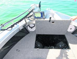 A wide hatch right at the front of the deck caters for an electric motor battery, or is available for general storage duties. 