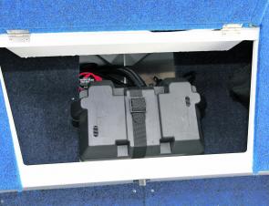 At the back of the 455 Piranha SC there is a sub-floor recess for the battery.