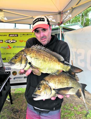 Mark Hayes delivered the tournament’s only 4kg+ bag to the scales on the final day to claim victory at Mallacoota.