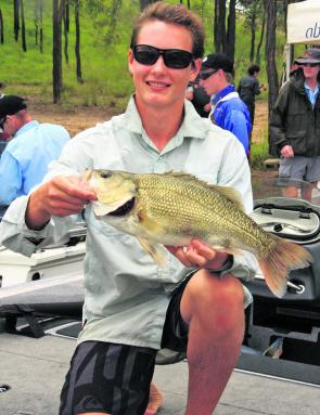BASS Pro debutant Joshua Schwerin claimed the champion non-boater title, thanks to his Smak Lures Big Bass caught on day two.