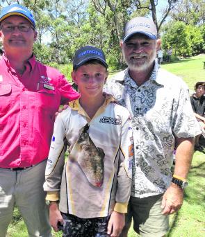 Harry Bailey with Soldiers Point Marina Manager Darrell Barnett and local fishing guru John ‘Stinker’ Clarke.