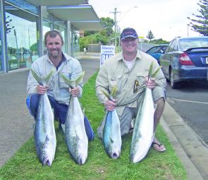 Wes Hulm and Dave Miller with some great kingfish from the North Shore area.
