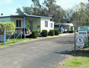 The entrance to the St George caravan park is easy to find in Victoria Street. 