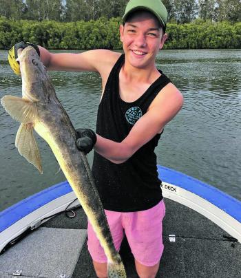 Alex with his biggest flatty, a whopping 80cm.