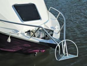 There very large forward hatch gives users access to the anchor well,