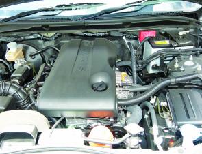 The compact 2.4L petrol engine provided the 2WD Grand Vitara with plenty of power.