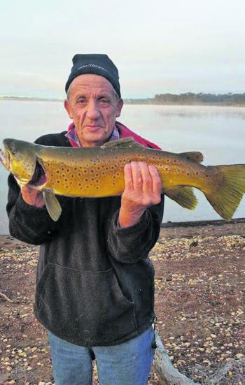 John Rivett’s brown trout that was destined for the trophy cabinet came out of the Tullaroop Reservoir on salted whitebait. (Photo courtesy of John Rivett)