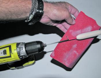 Once shaped, use the finer sandpaper (120 grit) to finish off the taper and smooth the rest of the body. (With more flexible stems it is not possible to sand the body in this manner and you will have to shape and sand the body before affixing it to the sh