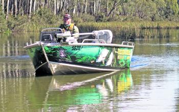 Tassie Boat Hire’s 420 Quintrex Renegade rig is a complete turn-key package, ready for high end sport fishing in fresh or salt water and ABT-style tournament work.