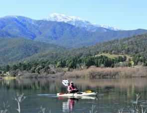 The author kayak fishing the Mt Beauty pondage during winter for stocked rainbow trout.