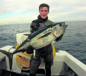 Mac Riddle with a great late season school southern bluefin tuna.