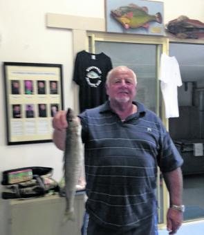 Whiting like this ripper can be caught at Inverloch. Wonthaggi angler Alan Bentick is the happy angler.