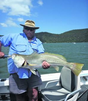 Guy won the battle and was rewarded with this lovely mulloway caught on a live herring.
