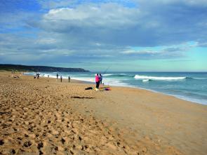 Gunnamatta on a Sunday arvo, overcrowded, but where’s the fish?