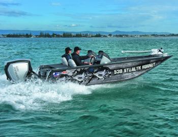 The 530 Stealth Hornet is a pretty radical upgrade. With the Evinrude G2 E-Tec 150, it’s a rocket out of the hole and demonstrated great economy at cruising speeds.