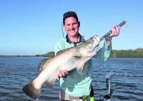 Large barra have large mouths so they are most suited to wide gape hooks like those found on a weedless jighead.