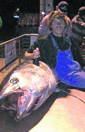 A cracking barrel! This tuna was caught by Jason and his mate mark and it put up an impressive fight that took the boys nearly 8 hours to land.