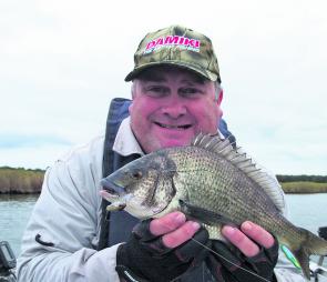 An unlucky bream that fell to a Damiki Saemi 70 cast right up to the bank. It was released soon after the photo.