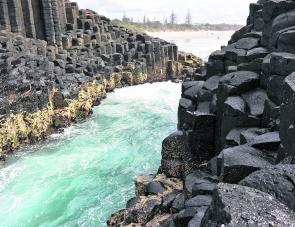 To get to Devils Island, you need to cross this causeway. When the tide is high like this, it is recommended that anglers don’t attempt to cross it. 