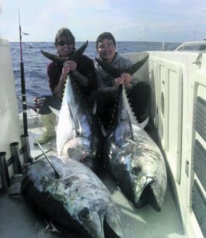 Ben Bolton from Playstation and a client with three jumbo barrel SBT of 80kg+. It's been an epic season so far for these enigmatic species.