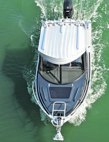 From above, the lines look just as sharp as they do from the waterline. The gunwale width only looks narrow, but with the handrails in the right spot, moving along these was remarkably easy.