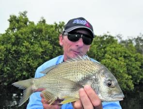 The author with an average Lake Macquarie bream caught in a shallow, sun-warmed bay towards the southern end of the lake.