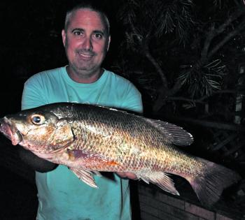 Fishing Monthly Magazines : Winter species on their way