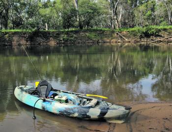 Water conditions similar to the lower Ovens River are ideal for using the Deeper unit from a kayak to look for drop offs, submerged structure and deep holes in the river.