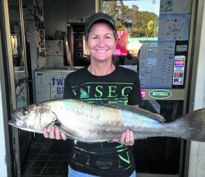 The quality of the school mulloway found in the Clarence at this time of year makes chasing them an extremely rewarding experience.