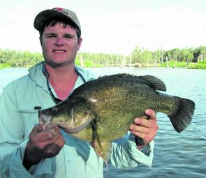 Zac Jury with his 53.4cm yellowbelly from the Golden Do$$ars fishing event.