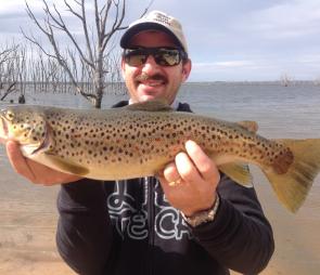 Pete visiting from the ACT landed a nice hen brown on a Diawa Double Clutch.