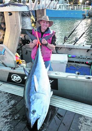 John Aqulina’s photo of Ken Hinze with his magnificent 100kg southern bluefin tuna.