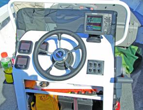 The Tropic’s dash layout highlights the Humminbird 798 colour sounder and Yamaha Digital Network gauges. 