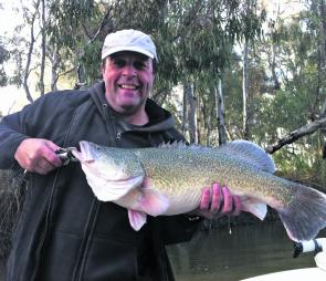 Danny Simpson with a healthy winter cod caught on an Oargee Plow in the Barmah area.