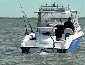 This stern view of the SL22 gives an insight into the amount of fishing room available. 