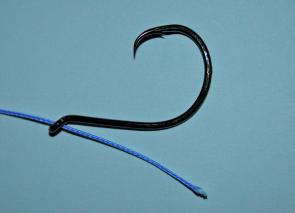 Fishing Monthly Magazines : Simple snelled hook rigs