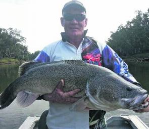 Kevin ‘K Mac’ Brooks and his 100cm+ of quality Murray cod.