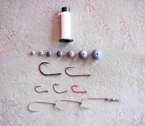 A selection of ball sinkers from 000 to number 4 that I use either off the shore or out of a boat.